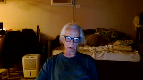 Snapshot of tom112292014 chatting on July 21, 2026, 2:03 am tom112292014 online show from July 21, 2026, 2:03 am