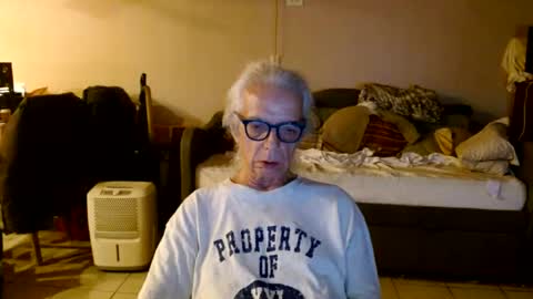 Snapshot of tom112292014 chatting on July 27, 2026, 11:34 pm tom112292014 online show from July 27, 2026, 11:34 pm