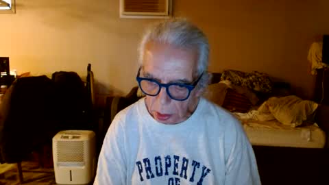 Snapshot of tom112292014 chatting on July 28, 2026, 12:12 pm tom112292014 online show from July 28, 2026, 12:12 pm