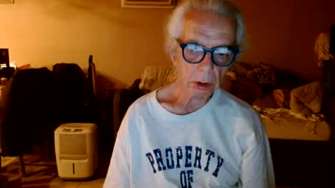 Snapshot of tom112292014 chatting on July 30, 2026, 2:10 am tom112292014 online show from July 30, 2026, 2:10 am