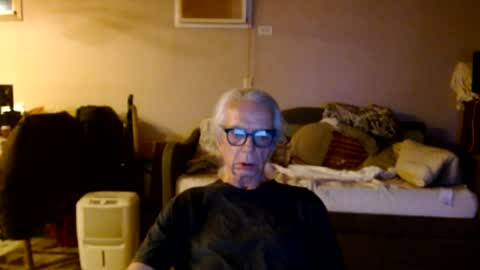 Snapshot of tom112292014 chatting on August 1, 2026, 12:21 am tom112292014 online show from August 1, 2026, 12:21 am