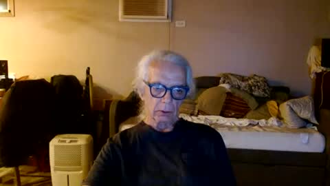 Snapshot of tom112292014 chatting on August 2, 2026, 1:15 am tom112292014 online show from August 2, 2026, 1:15 am