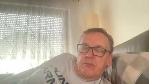 Tom online show from June 11, 2026, 4:27 pm