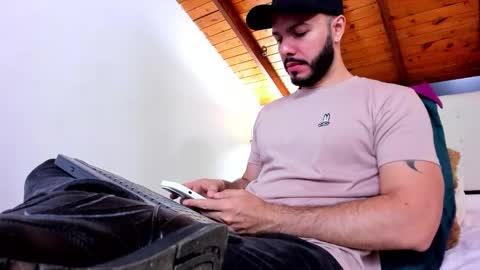   online show from January 17, 2026, 12:43 pm