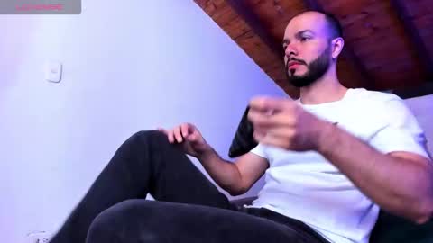   online show from February 1, 2026, 12:48 pm