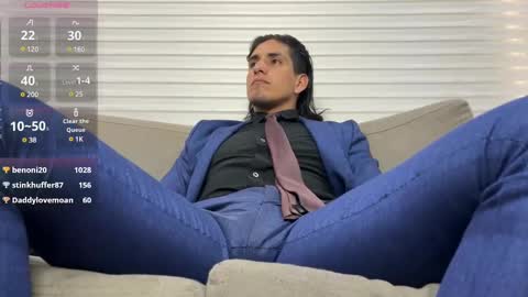 Snapshot of tom_blunt96 chatting on February 11, 2025, 2:57 pm TOM online show from February 11, 2025, 2:57 pm