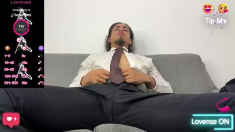 Snapshot of tom_blunt96 chatting on September 15, 2025, 8:31 pm TOM online show from September 15, 2025, 8:31 pm