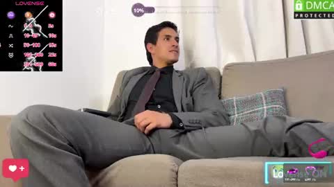 Snapshot of tom_blunt96 chatting on July 17, 2026, 10:00 am TOM online show from July 17, 2026, 10:00 am