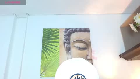 Snapshot of tom_muscle1 chatting on January 10, 2025, 12:15 pm Tom muscle1 online show from January 10, 2025, 12:15 pm