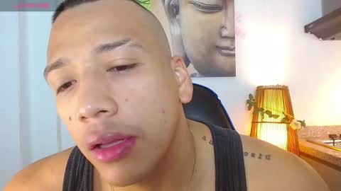 Snapshot of tom_muscle1 chatting on January 22, 2025, 11:56 am Tom muscle1 online show from January 22, 2025, 11:56 am