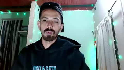 Snapshot of tomas_gerauld chatting on May 20, 2026, 2:07 am tomas gerauld. make me happy with 10000 tokens online show from May 20, 2026, 2:07 am