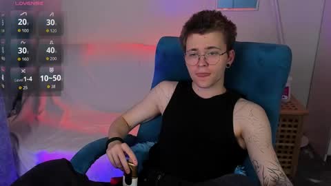 tomas_norton online show from June 6, 2026, 8:13 pm