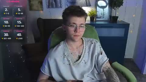 tomas_norton online show from June 12, 2026, 9:35 pm