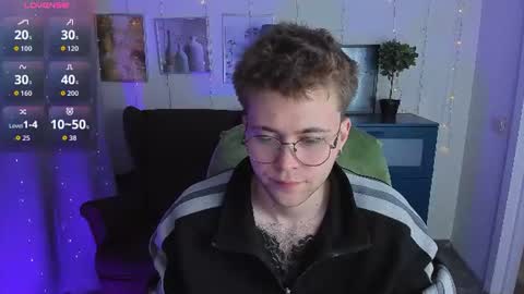 tomas_norton online show from June 18, 2026, 8:13 pm