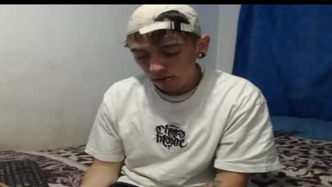 Snapshot of tomas_turbado_ chatting on July 28, 2026, 5:14 am tomas_turbado_ online show from July 28, 2026, 5:14 am