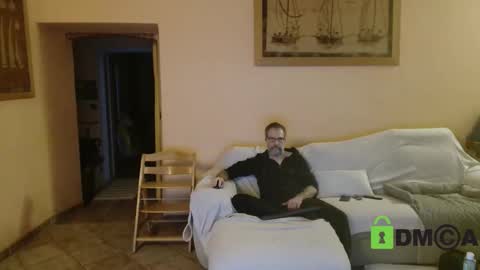 Snapshot of tomasmilian77 chatting on November 16, 2025, 12:49 am Tomas Milian online show from November 16, 2025, 12:49 am