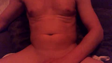 Snapshot of tomasterbig chatting on April 30, 2026, 2:29 am Tomasterbig online show from April 30, 2026, 2:29 am