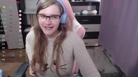 tomato_tease online show from September 26, 2025, 2:43 pm