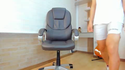 Tom Bardem online show from December 21, 2025, 7:10 pm