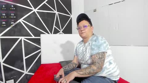tomboy_jzz online show from September 14, 2025, 12:59 pm