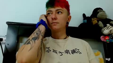 Blue online show from February 17, 2025, 4:48 pm