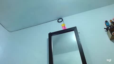 Blue online show from March 7, 2025, 10:43 pm