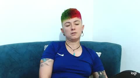 Blue online show from March 12, 2025, 5:38 pm