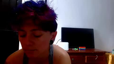 Snapshot of tomboyblue chatting on May 13, 2026, 5:10 pm Blue online show from May 13, 2026, 5:10 pm
