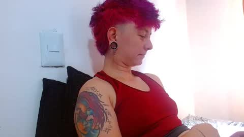 Snapshot of tomboyblue chatting on May 16, 2026, 6:07 pm Blue online show from May 16, 2026, 6:07 pm