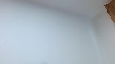 Snapshot of tomboyblue chatting on May 20, 2026, 11:49 am Blue online show from May 20, 2026, 11:49 am