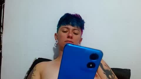 Snapshot of tomboyblue chatting on June 9, 2026, 6:41 pm Blue online show from June 9, 2026, 6:41 pm