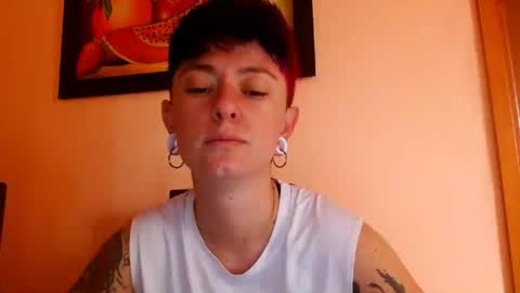 Snapshot of tomboyblue chatting on June 19, 2026, 3:16 pm Blue online show from June 19, 2026, 3:16 pm