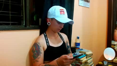 Snapshot of tomboyblue chatting on July 11, 2026, 4:37 am Blue online show from July 11, 2026, 4:37 am