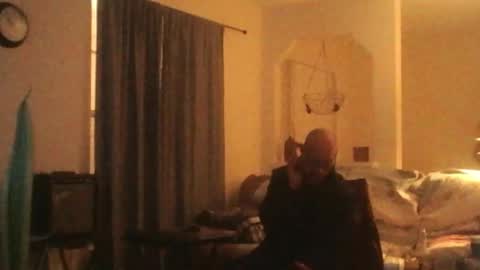 sirmuggsalot online show from November 19, 2025, 3:17 am