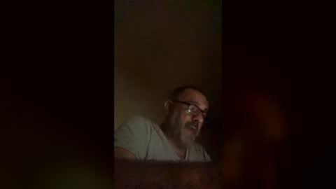 Snapshot of tomcop11111 chatting on August 3, 2026, 1:48 am tomcop11111 online show from August 3, 2026, 1:48 am