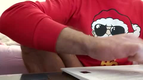 Snapshot of tomgas02 chatting on December 16, 2025, 1:10 am tomgas02 online show from December 16, 2025, 1:10 am