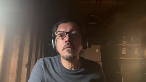 Snapshot of tomishyou chatting on July 15, 2026, 7:35 am tomishyou online show from July 15, 2026, 7:35 am