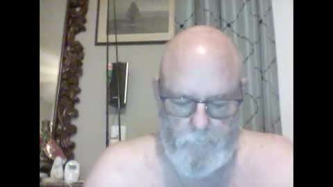 Snapshot of tommierose chatting on December 5, 2025, 11:30 am Tommie online show from December 5, 2025, 11:30 am