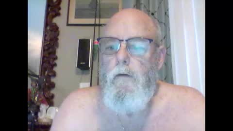 Snapshot of tommierose chatting on January 16, 2026, 12:31 pm Tommie online show from January 16, 2026, 12:31 pm