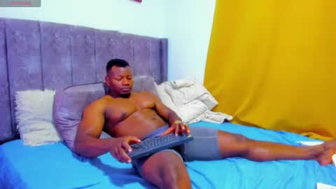Tom Mike online show from July 30, 2026, 3:49 am