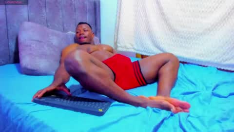 Tom Mike online show from July 30, 2026, 9:36 pm