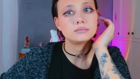 Galadriel online show from March 17, 2026, 1:36 pm