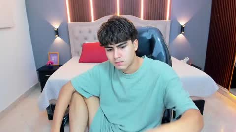 Tommy  online show from April 28, 2026, 3:22 am