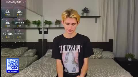 Snapshot of tommy18xxx chatting on October 13, 2025, 10:54 pm Tommy online show from October 13, 2025, 10:54 pm