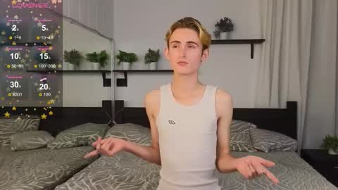 Snapshot of tommy18xxx chatting on October 18, 2025, 11:49 pm Tommy online show from October 18, 2025, 11:49 pm