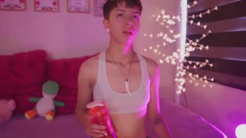 Snapshot of tommy_blue1 chatting on March 1, 2025, 1:40 pm Blue online show from March 1, 2025, 1:40 pm