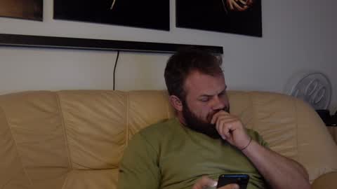 Snapshot of tommy_burnzzz chatting on December 2, 2024, 11:34 am tommy burnzzz online show from December 2, 2024, 11:34 am