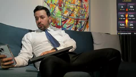 tommy_raym0ndg online show from January 15, 2025, 7:23 pm