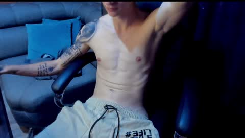 Snapshot of tommy_slater chatting on February 5, 2025, 9:07 pm Tommy Slater online show from February 5, 2025, 9:07 pm