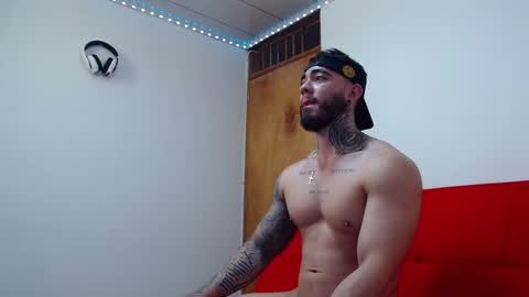 Snapshot of tommyblessd1 chatting on March 3, 2025, 7:39 pm Steven online show from March 3, 2025, 7:39 pm